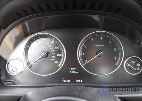 2011 BMW 535I xDrive z USA, uszkodzony, nr VIN WBAFU7C54BDU56381